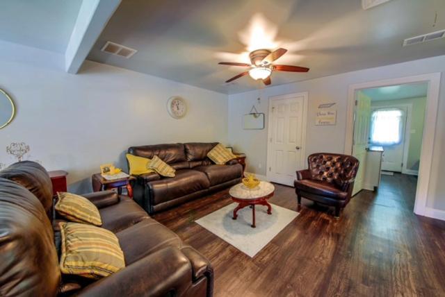 Historic Town Square Bungalow In Heart Of Brighton アトカ  エクステリア 写真
